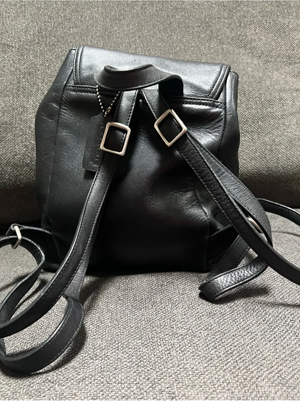 EXCELLENT CONDITION Coach Black Leather DayPack Back pack - Authentic! - Picture 3 of 12